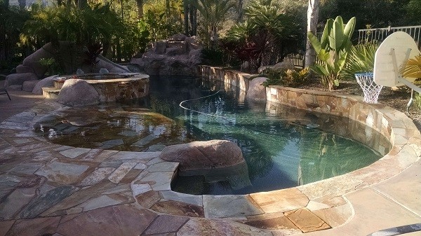 san diego pool cleaning services